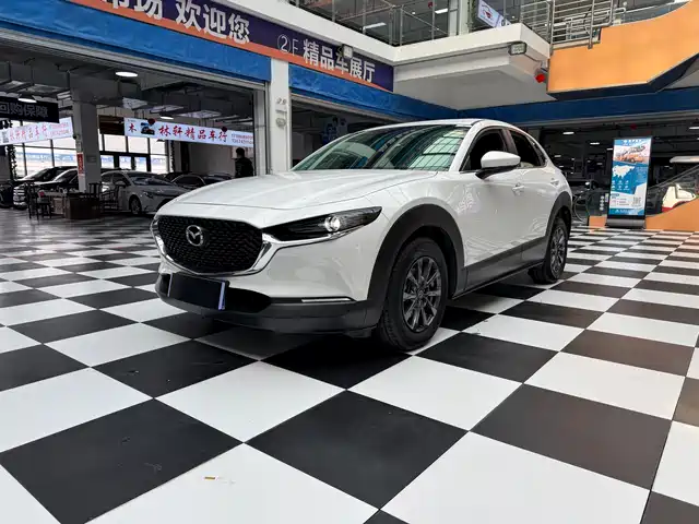 MAZDA CX 30
