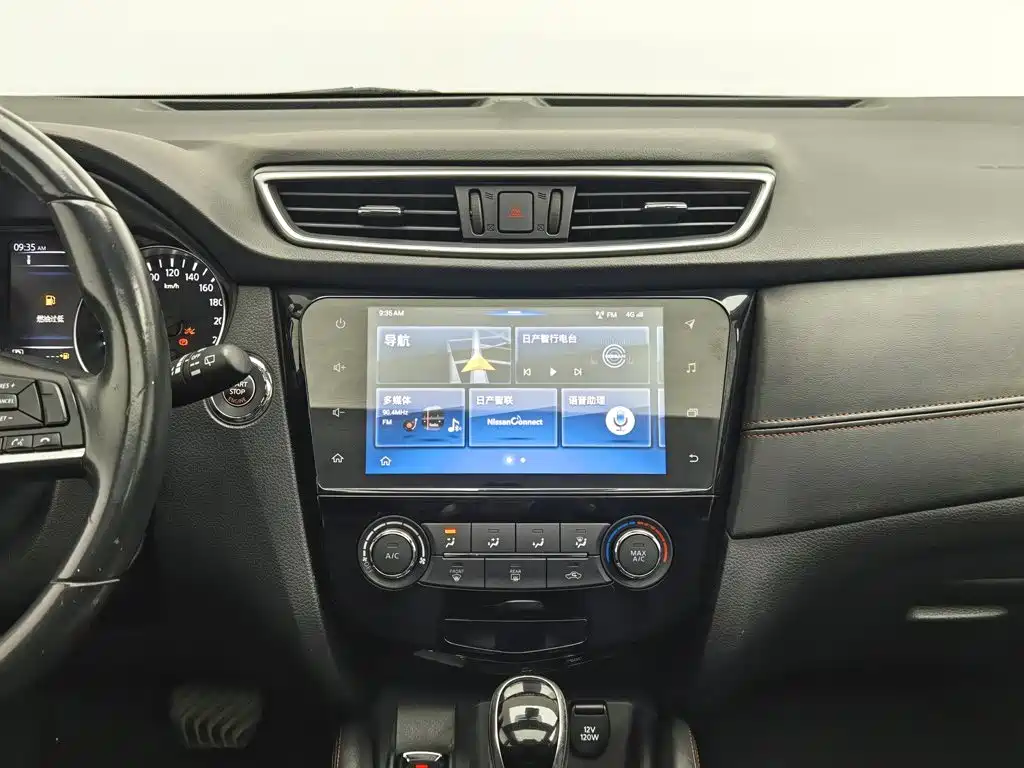 Фото 12 - Nissan Qashqai
