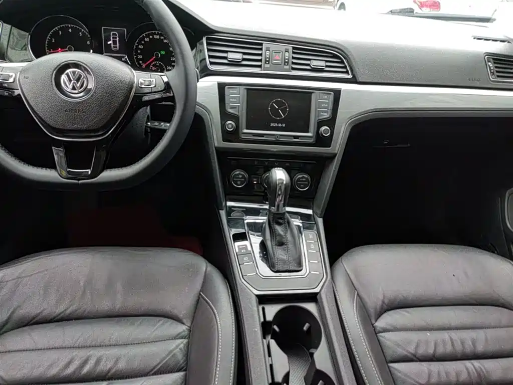Volkswagen Lamando 2017 280TSI DSG Comfort Edition фото 13