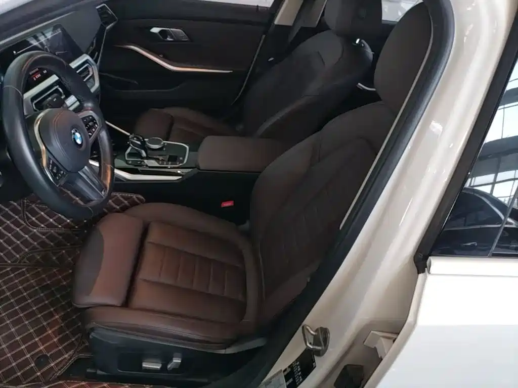 BMW 3 Series 2021 320Li M Sport Package фото 15