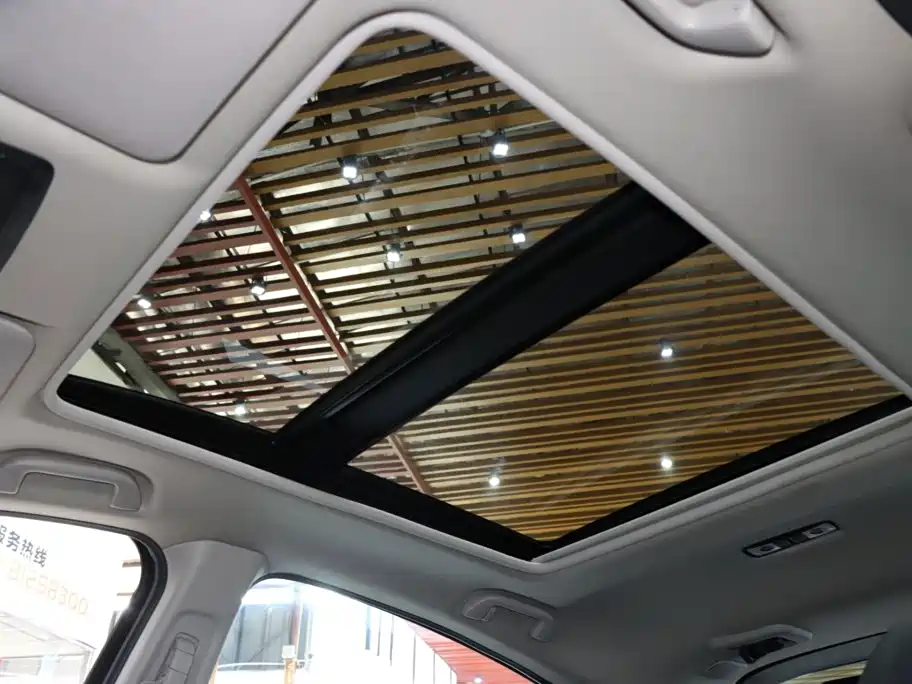 Photo 16 - Honda Vezel
