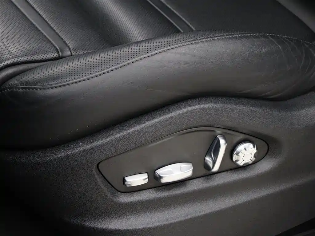 Porsche Cayenne 2019 Cayenne 3.0T фото 4
