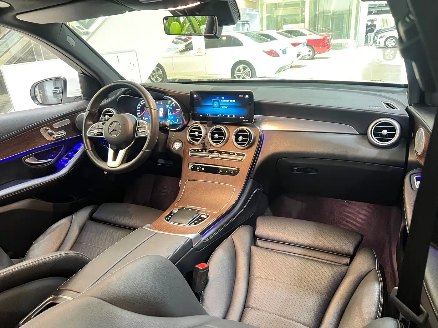 Mercedes-Benz GLC 2021 GLC 300 L 4MATIC Sporty фото 10