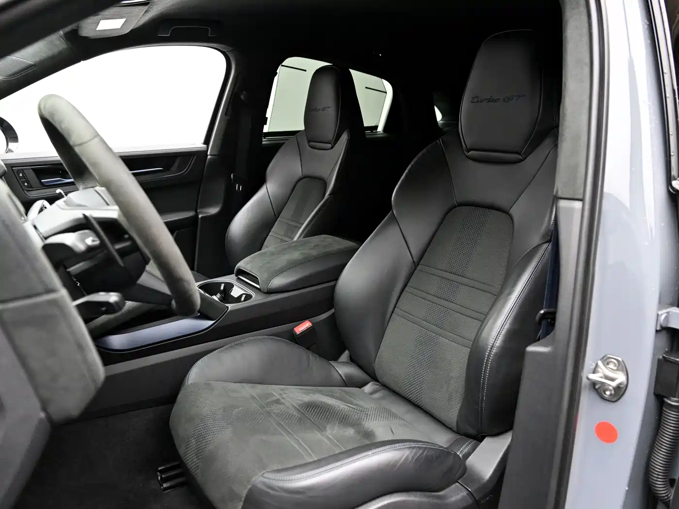 Porsche Cayenne 2024 Cayenne Coupé Turbo GT 4.0T фото 4