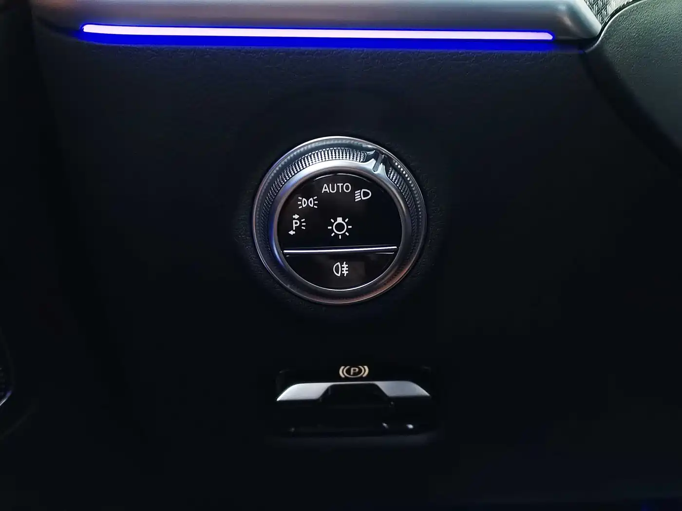 Mercedes-Benz C-Class 2023 Facelift C 260 L Sport Edition фото 20