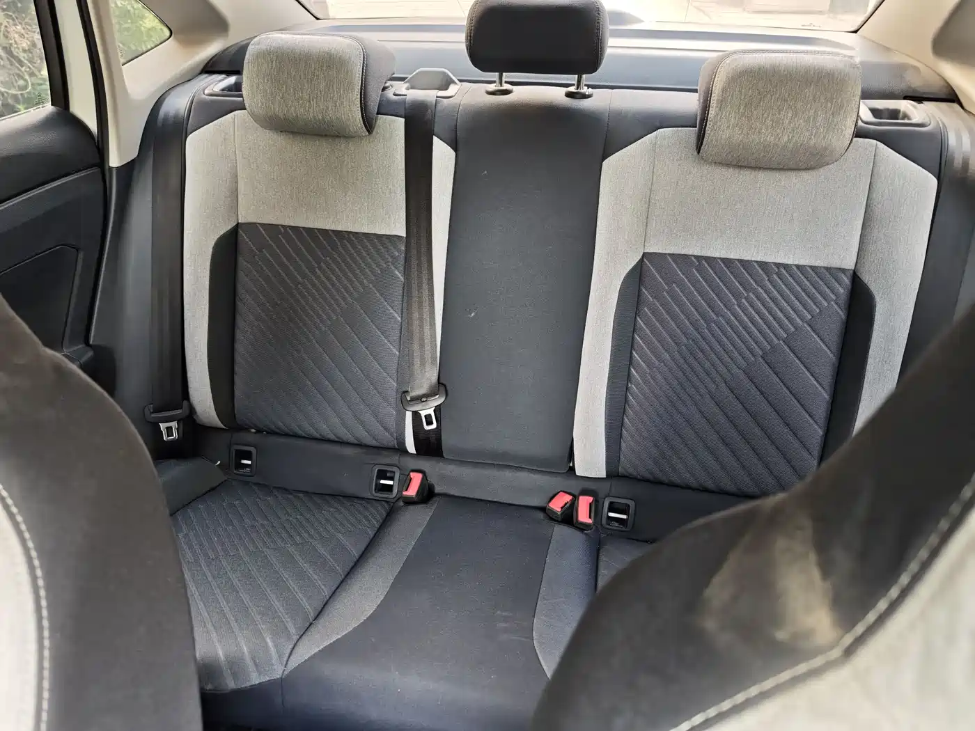Volkswagen Lavida 2023 Xinrui 1.5L Auto Xinyi Edition фото 11