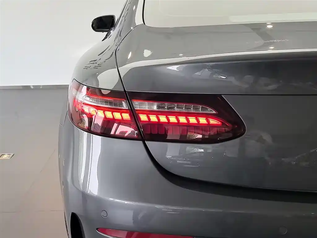 Mercedes-Benz E-Class (Import) 2023 E 260 Coupe фото 8
