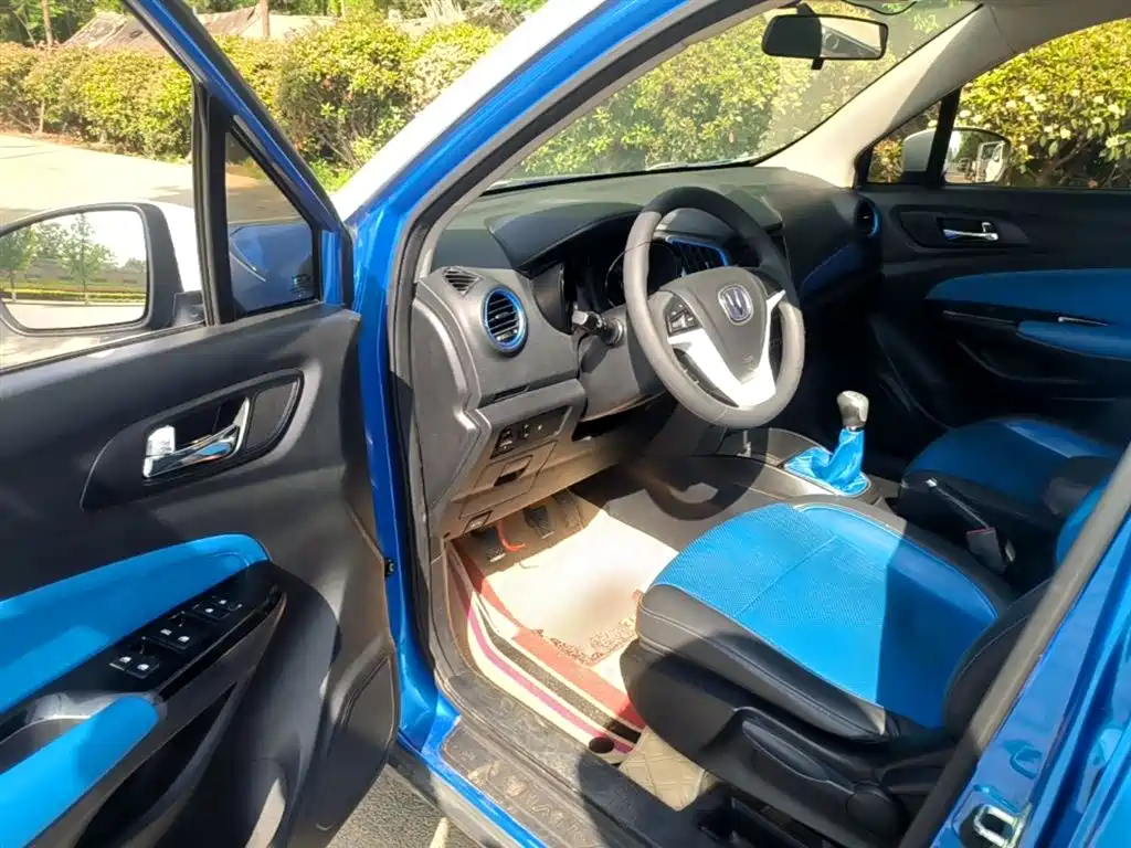 Changan CS15 2016 2016 1.5L Manual Fashion