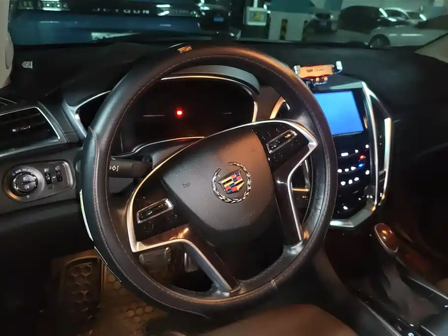 Cadillac SRX 2014 3.0L Elite Model фото 15