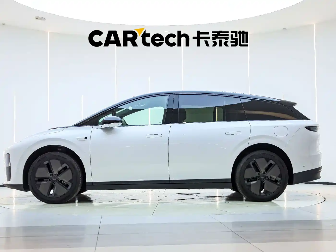 Li Auto i6 2026 2025 2WD Base Model