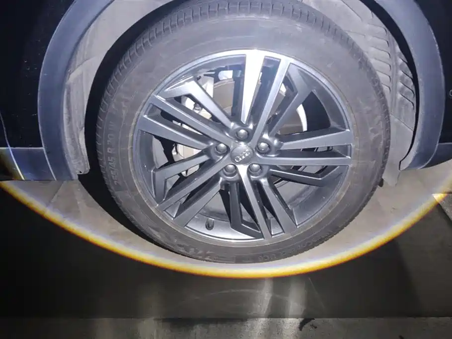 Audi Q5L 2020 45 TFSI Premium Elegance фото 6