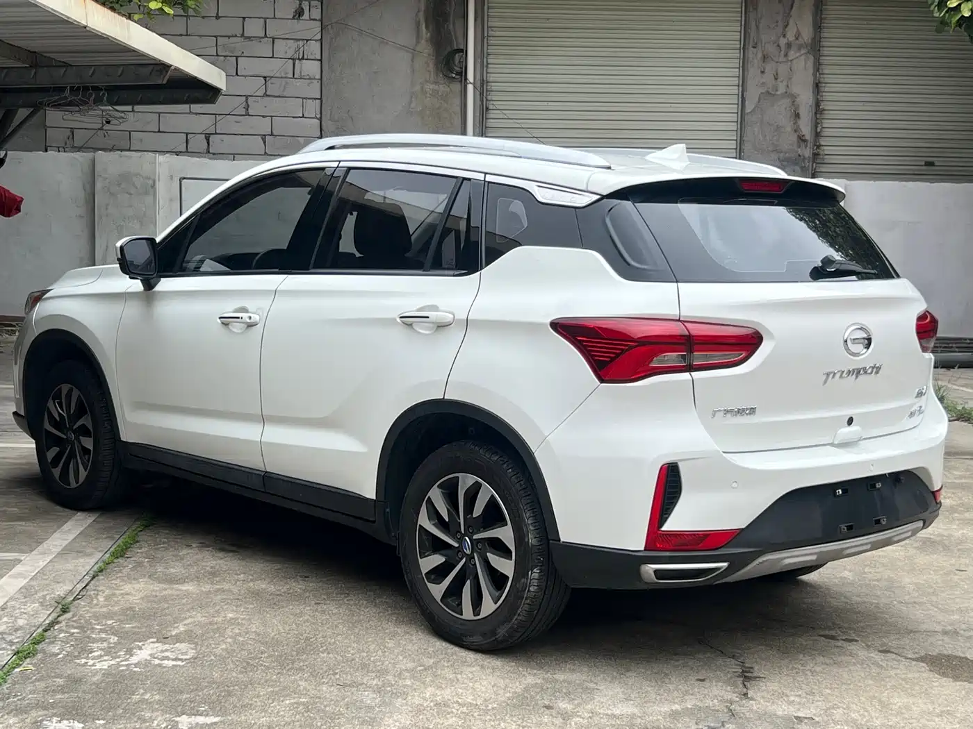 GAC Trumpchi Trumpchi GS4 2018 200T G-DCT 2WD Elite Edition фото 6