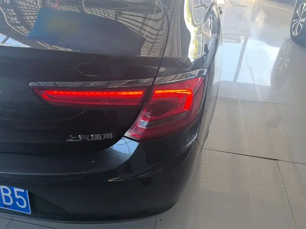 Buick LaCrosse 2016 20T Luxury фото 8