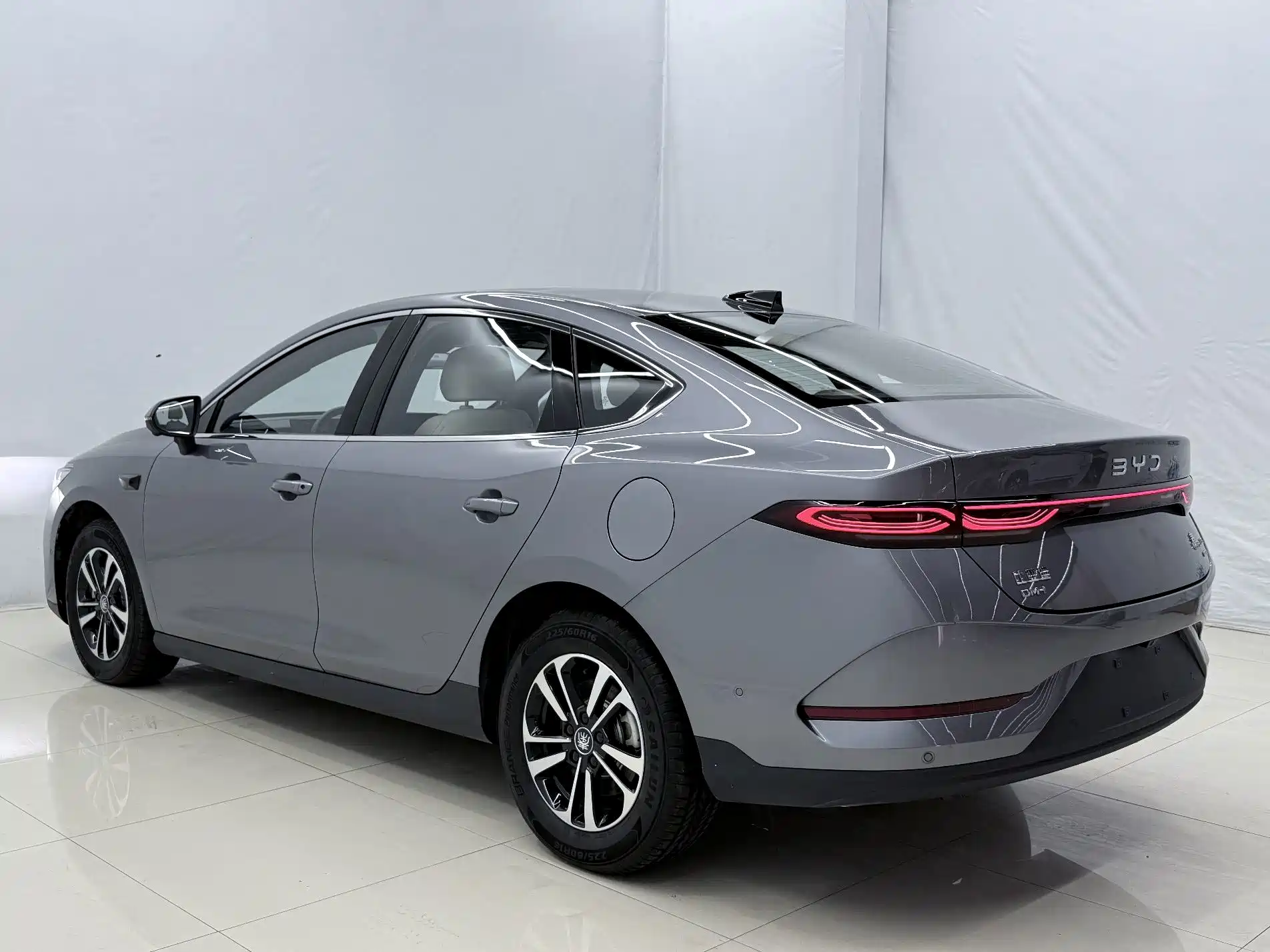 Фото 12 - BYD Qin PLUS