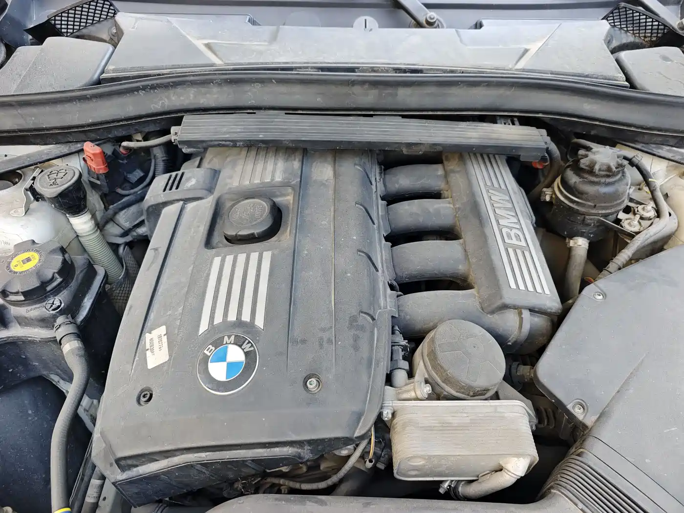 BMW X1 (Import) 2010 xDrive25i фото 17