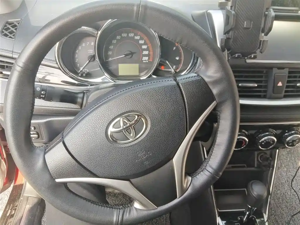 Toyota YARiS L Zhi Xuan 2020 Zhi Xuan X 1.5L CVT Luxury фото 7
