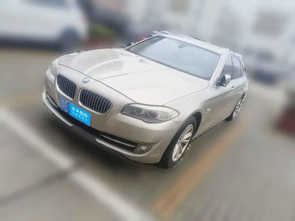 صورة 1 - BMW 5 Series
