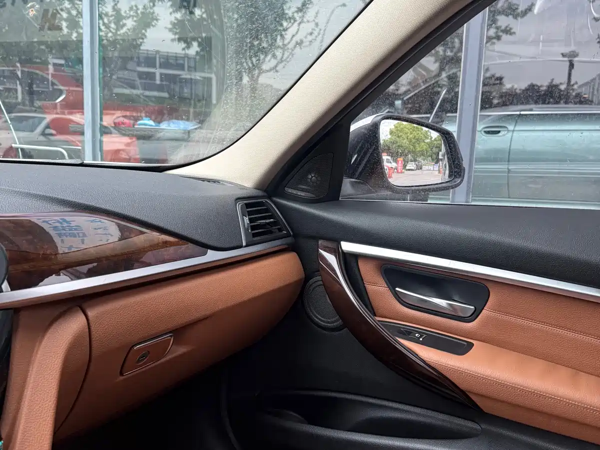 BMW 3 Series 2016 328Li Luxury Design Package фото 24