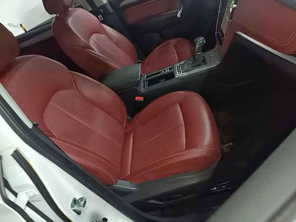 Roewe RX5 2017 2016 30T 4WD Automatic Internet Premium Edition