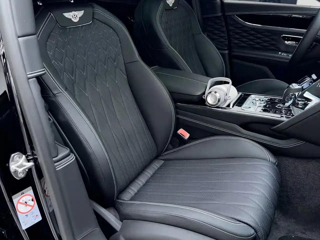 BENTLEY FLYING SPUR PLUG IN HYBRID