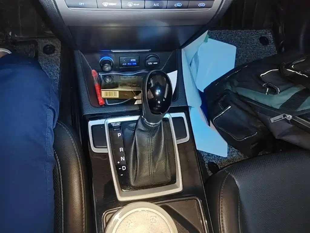 Hyundai Mistra 2014 1.8L Auto Premium DLX фото 14