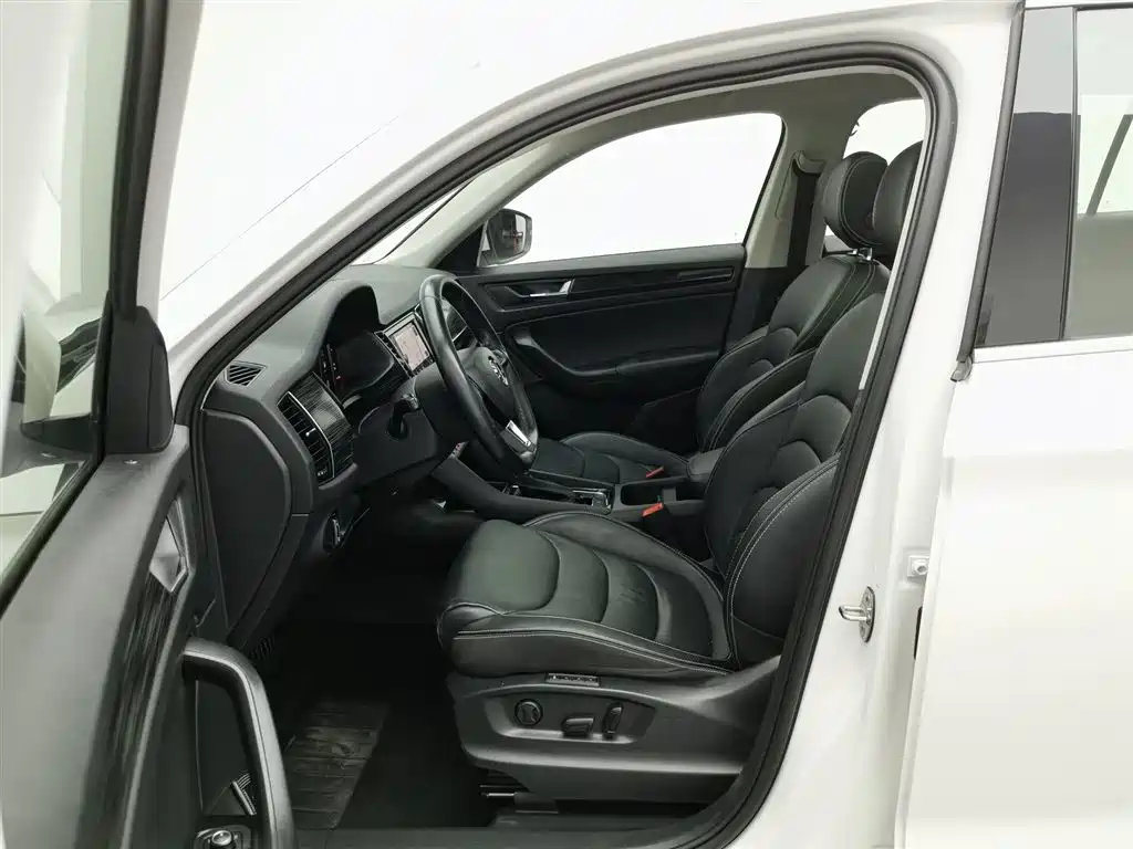 Škoda Kodiaq 2019 Facelift TSI330 7-Seater 2WD Luxury Premium Edition China VI фото 10
