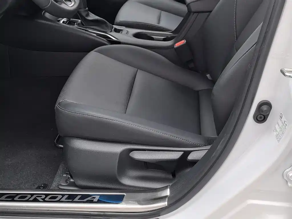 Toyota Corolla 2024 Model 1.8L Smart Hybrid Elite Edition фото 20