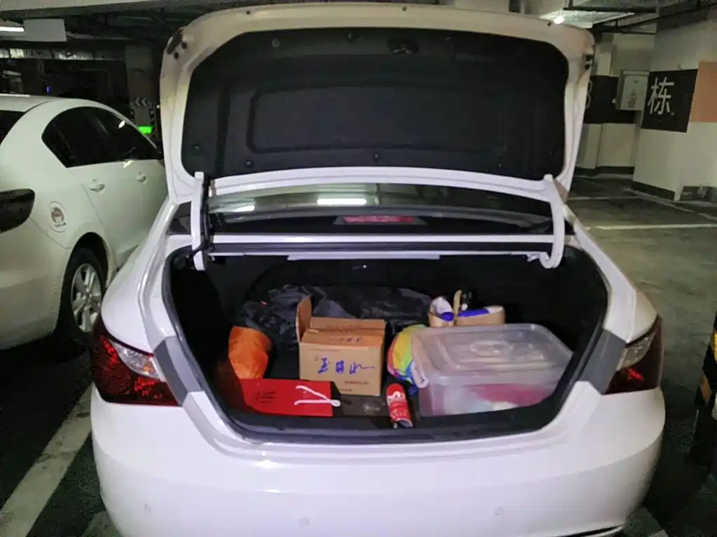 Hyundai Sonata 2014 2013 2.0L Automatic Luxury Edition