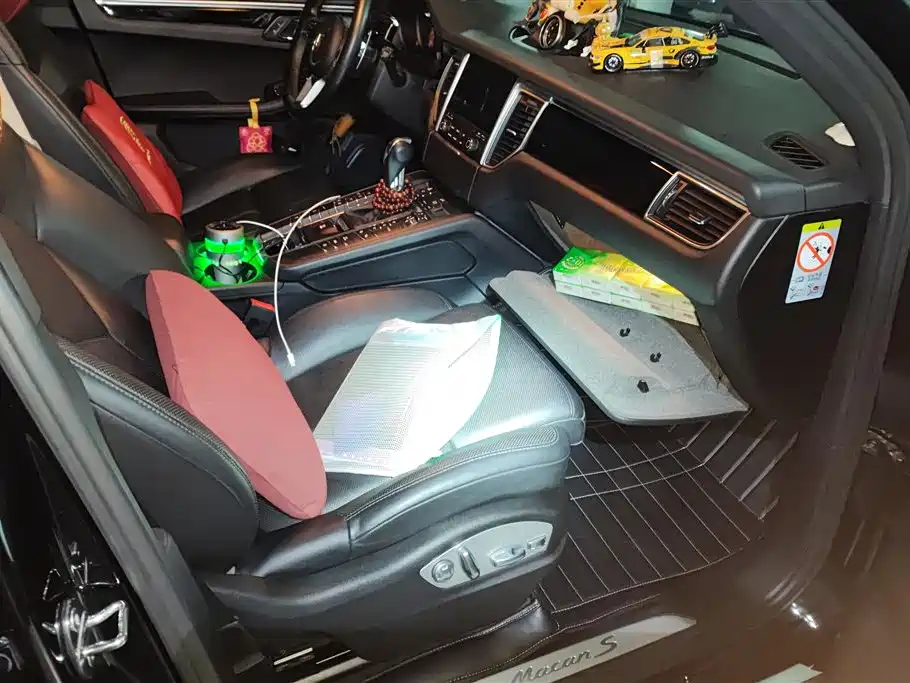 Porsche Macan 2017 Macan S 3.0T фото 8