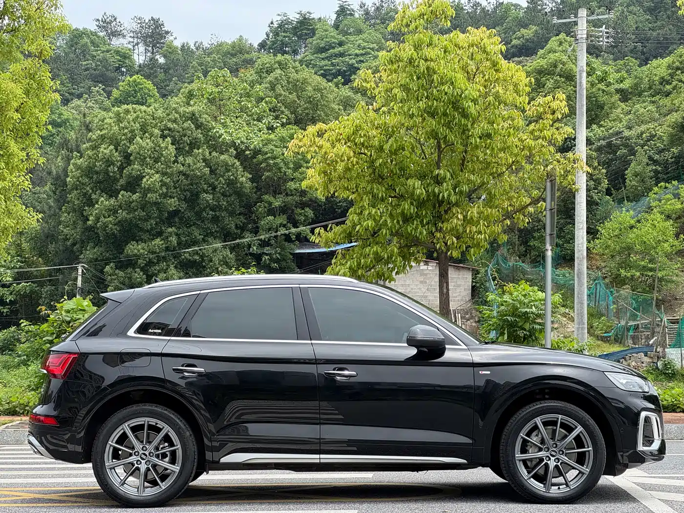 Audi Q5L 2023 45T Luxury Dynamic фото 7