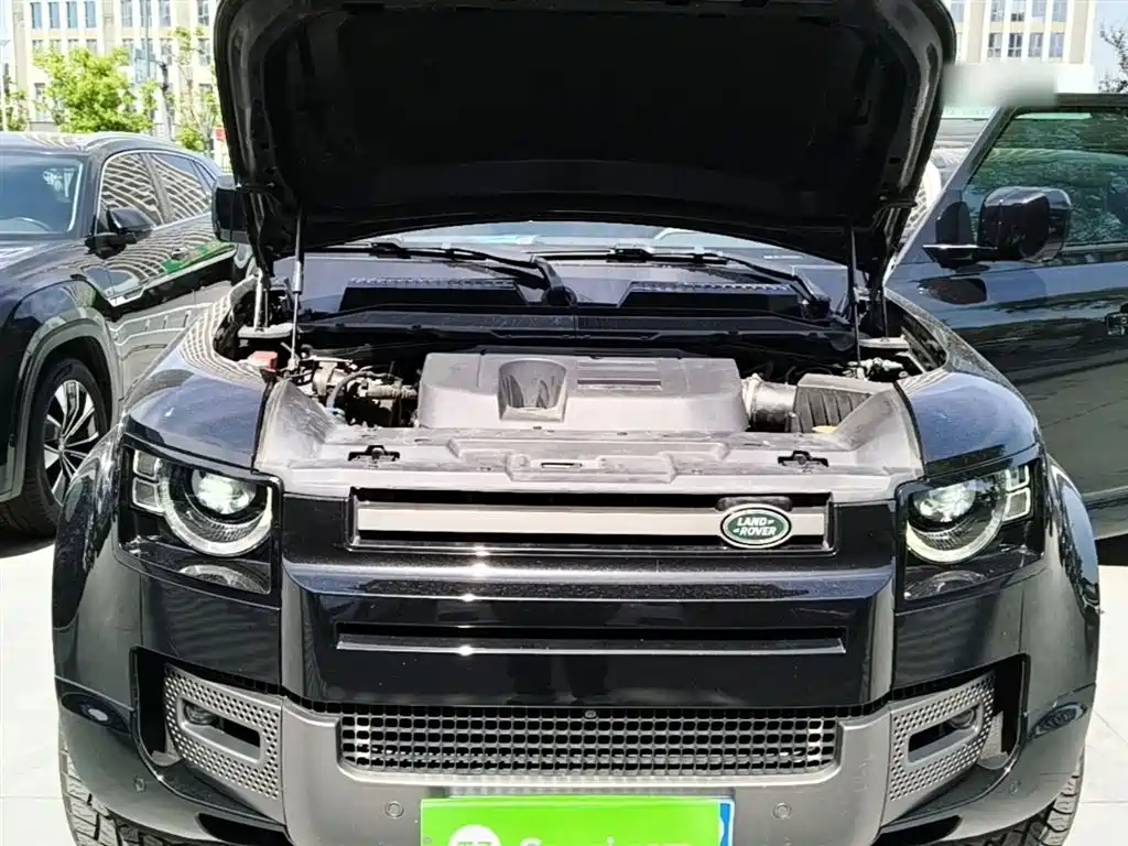 Land Rover Defender 2021 110 P400 X-DYNAMIC HSE фото 20