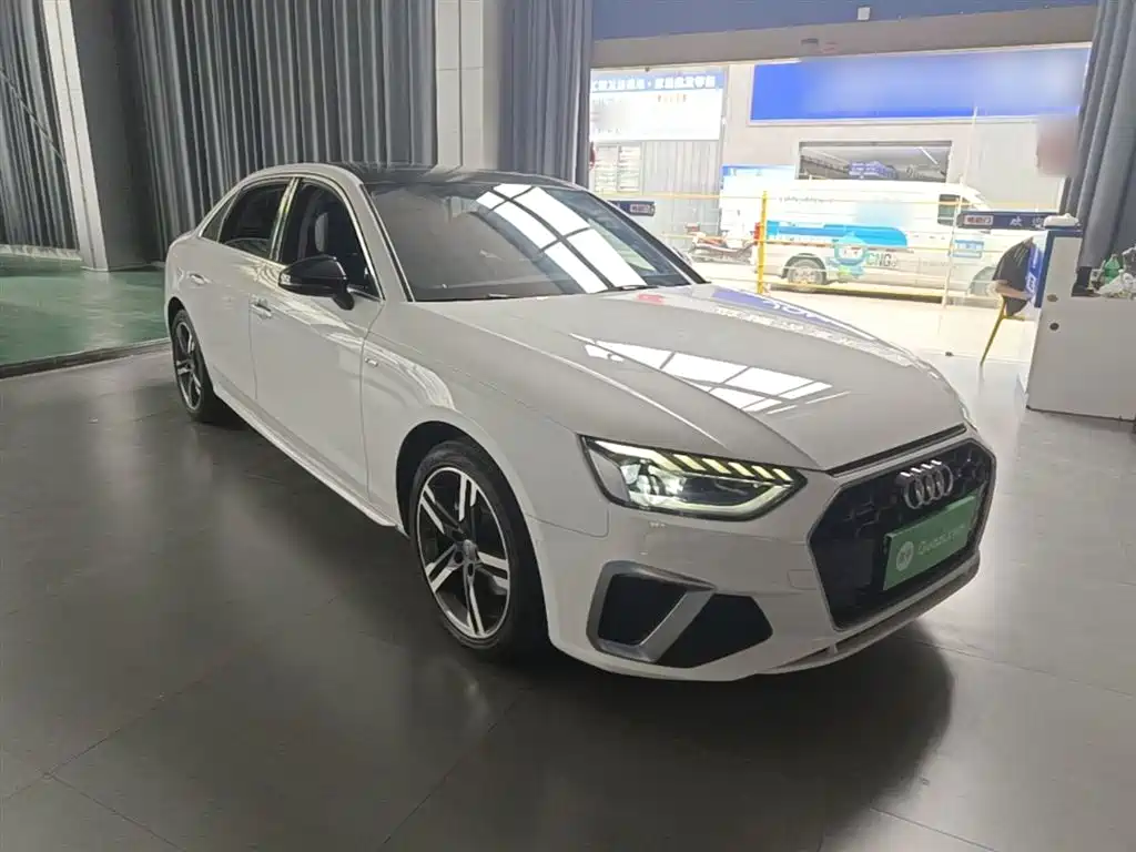 Audi A4L 2020 40 TFSI Luxury Dynamic фото 4