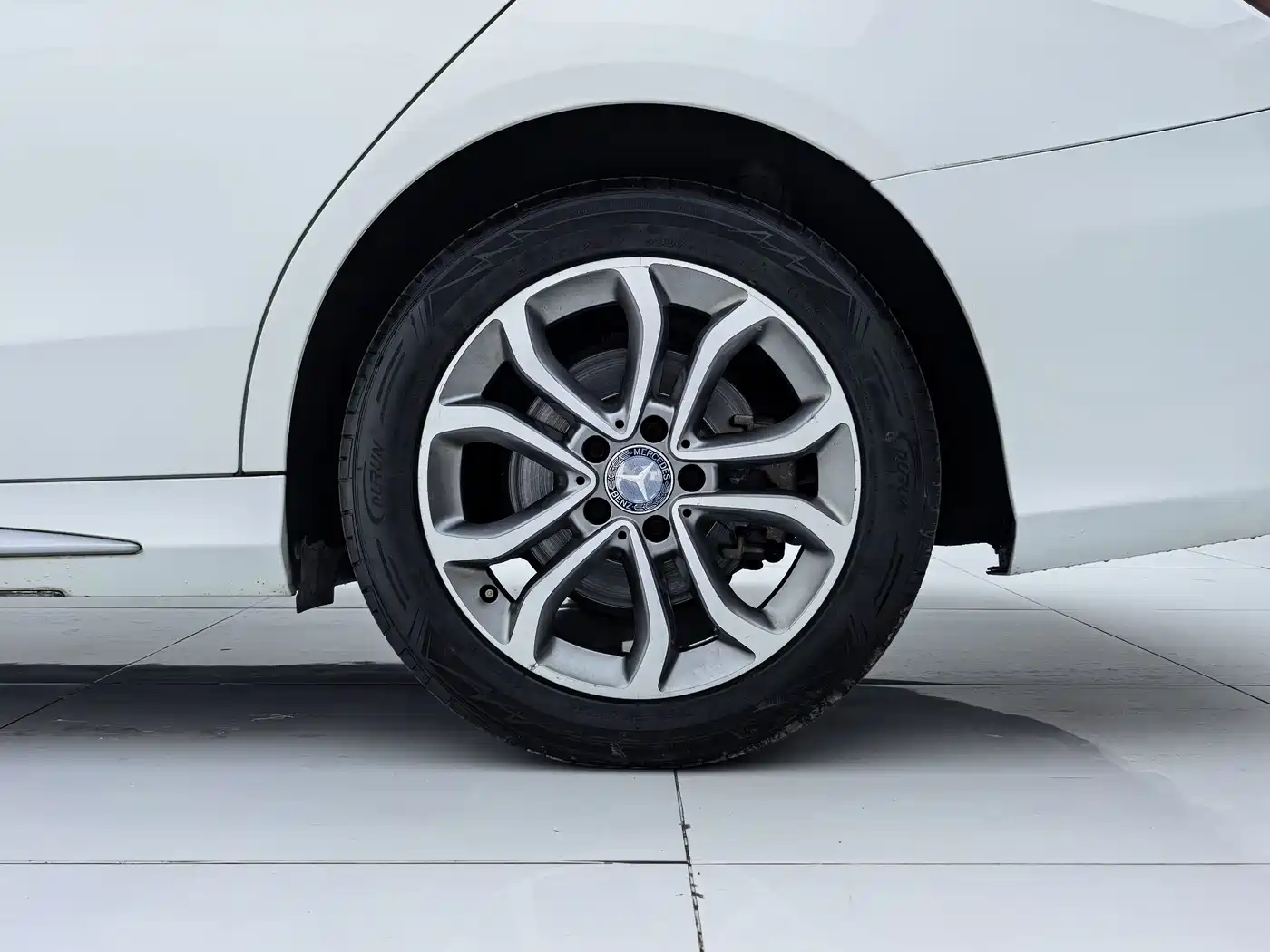 Mercedes-Benz C-Class 2015 Facelift C 180 L Sport фото 25