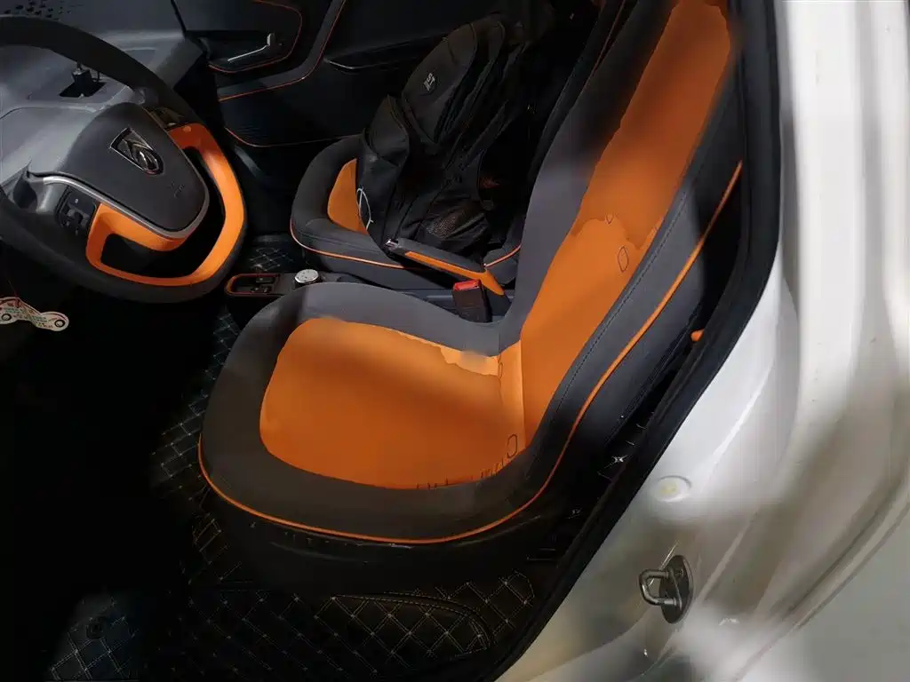 BAOJUN E100