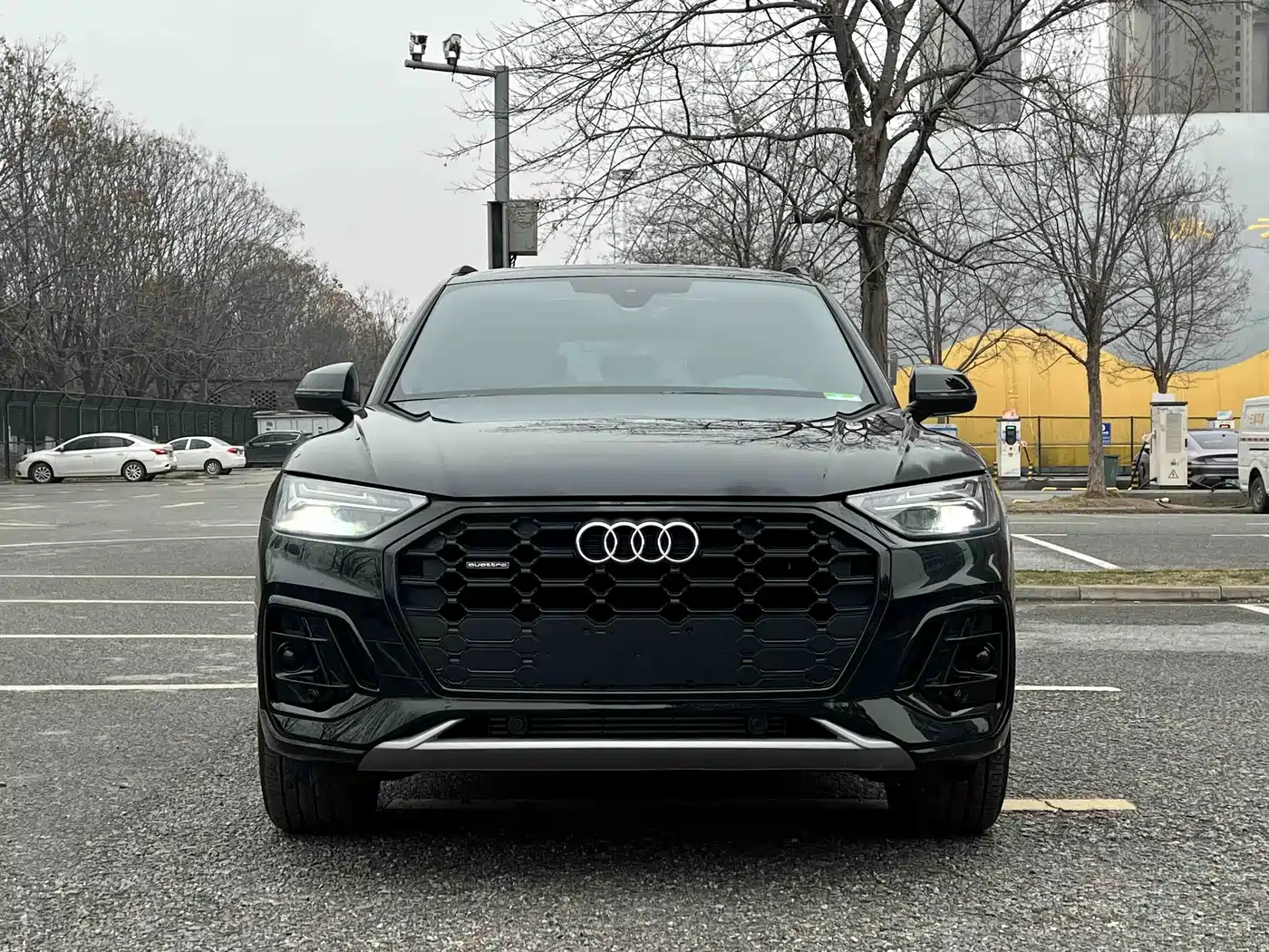 Audi Q5L 2024 Model 40 TFSI Luxury Dynamic фото 3