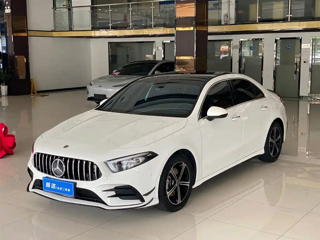 Mercedes-Benz A-Class 2022 Facelift III A 200 L Sport Sedan Fashion