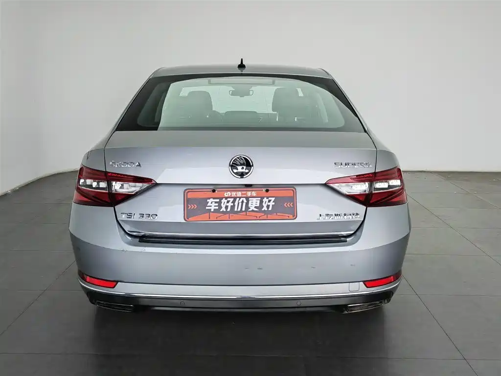 Škoda Superb 2016 TSI330 DSG Smart Edition фото 4