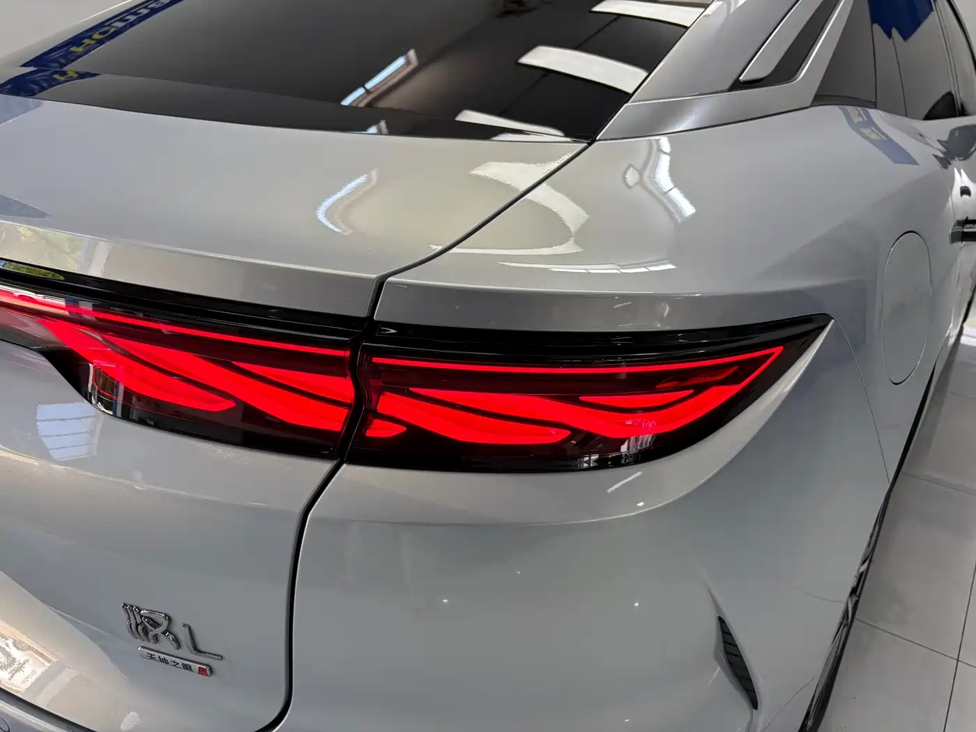 BYD Han L 2025 EV 701KM LiDAR Premium фото 19