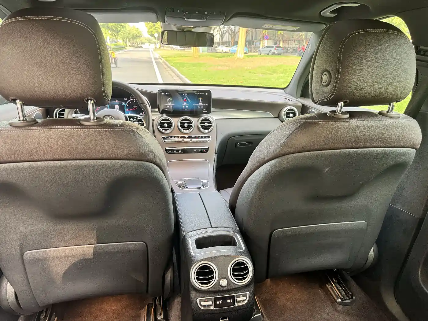 Mercedes-Benz GLC 2020 Facelift GLC 300 L 4MATIC Dynamic фото 11