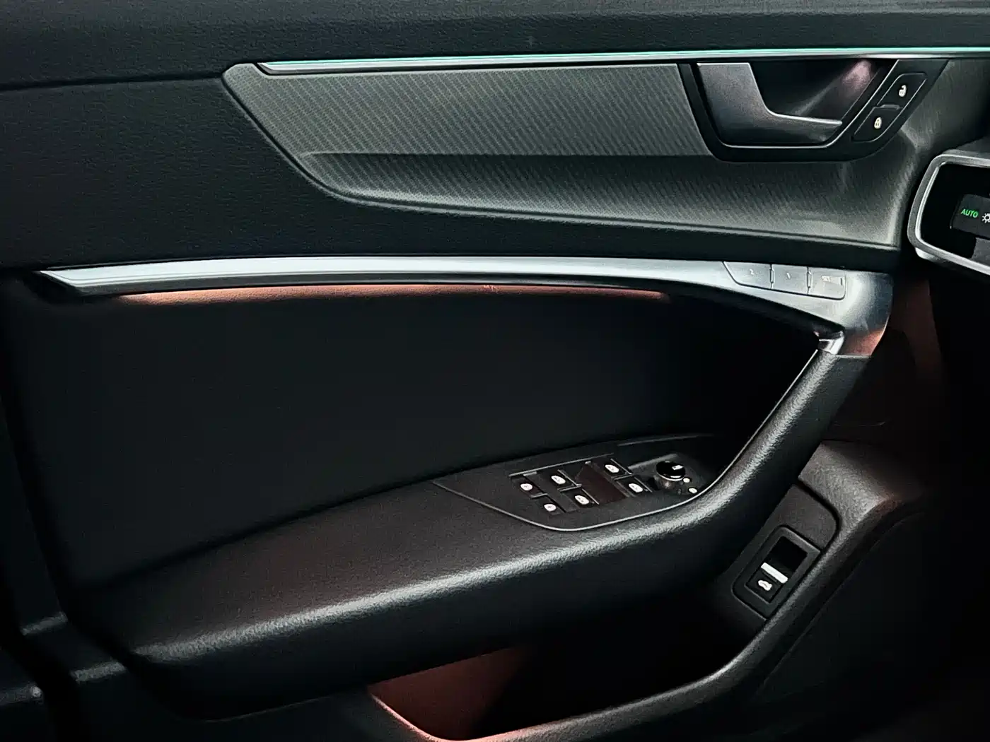 Audi A6L 2021 40 TFSI Luxury Elegance фото 11