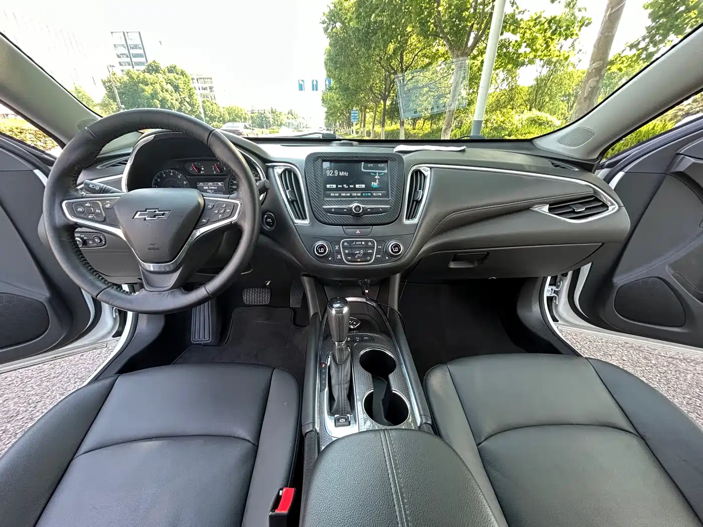 Chevrolet Malibu XL 2017 1.5T Auto Sport Edition фото 13