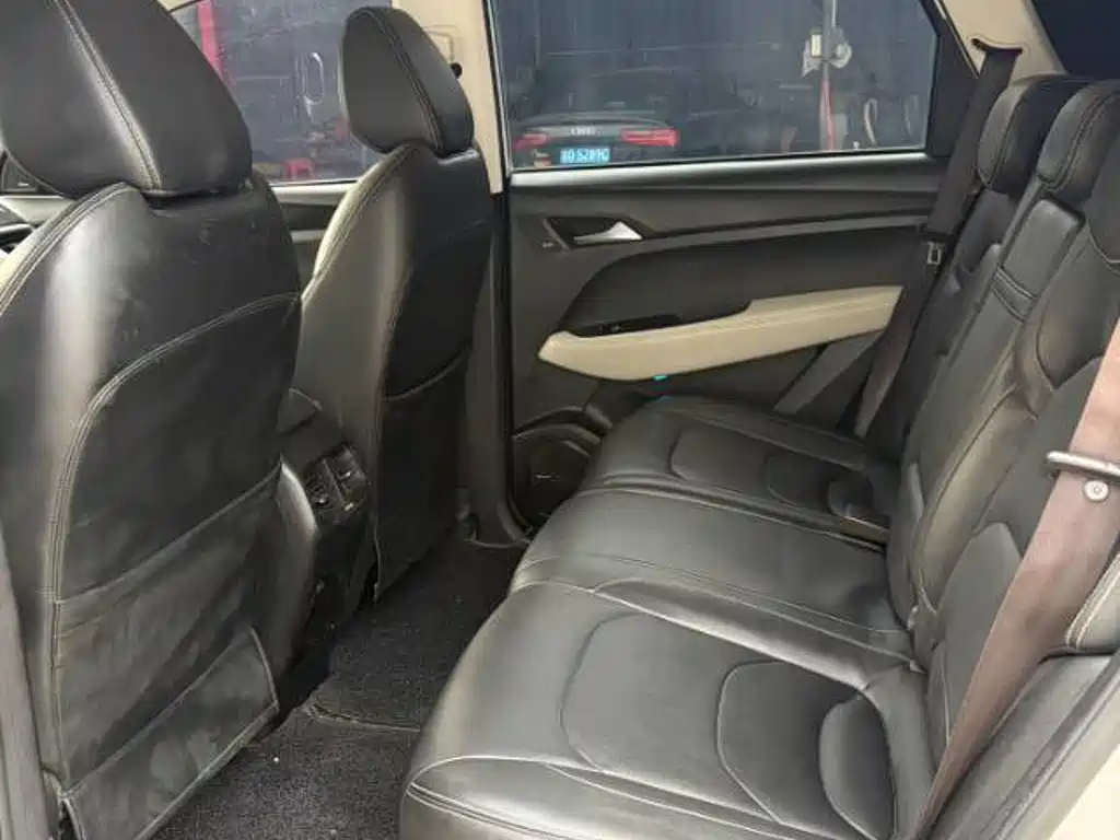 Baojun 530 2018 2018 1.5T DCT Luxury (China V)