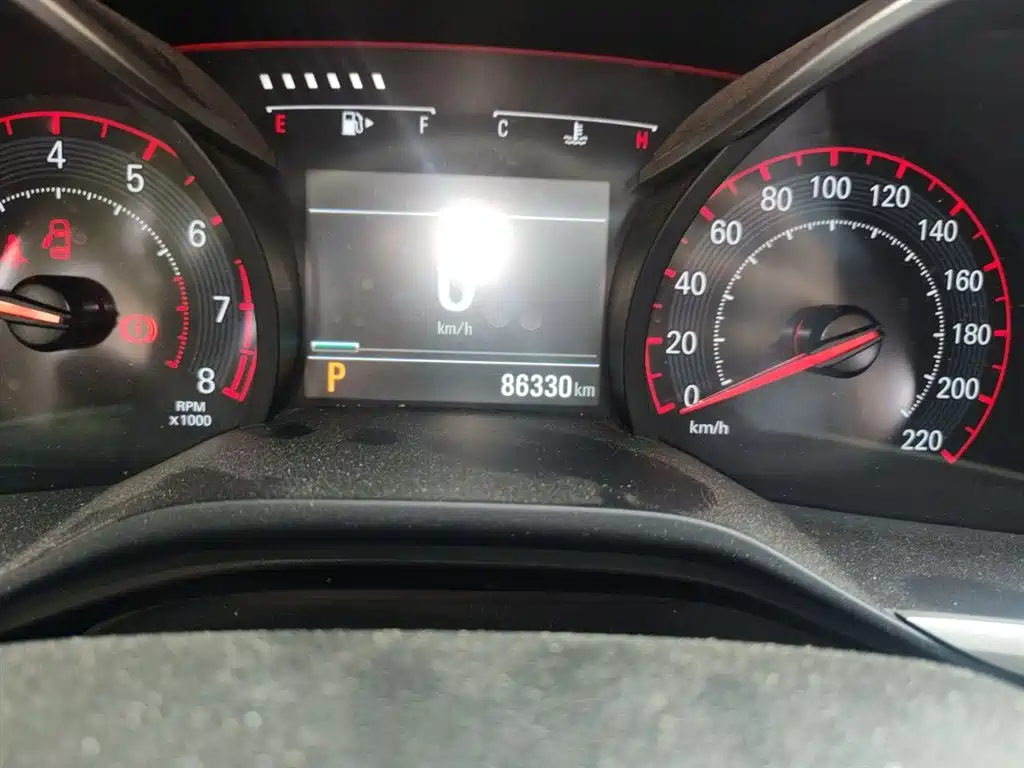 Chevrolet Monza 2019 RS 330T Auto Smooth Edition China VI фото 5