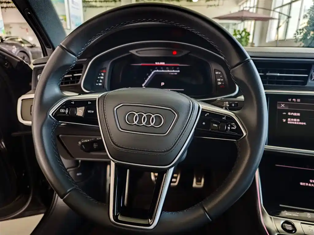 Audi A6L 2025 45 TFSI quattro Premium Sport фото 13