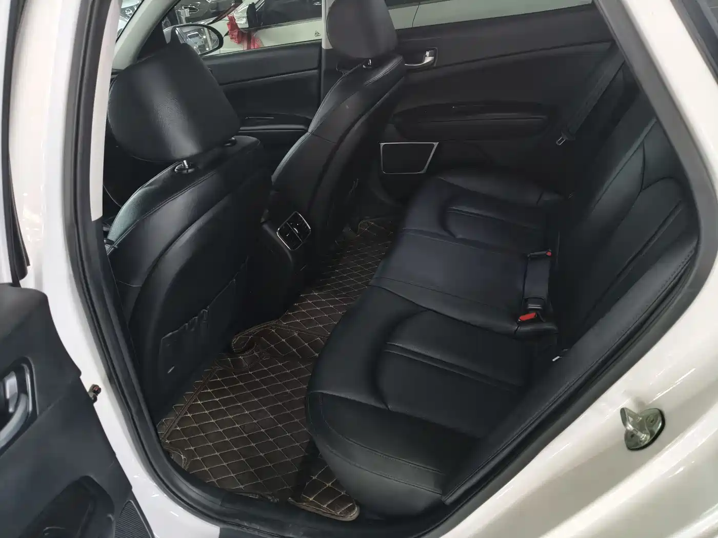 Kia K5 2016 1.6T Automatic LUX фото 14