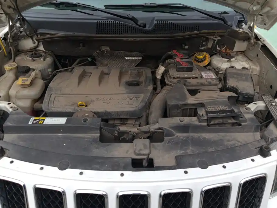 Jeep Compass (Import) 2014 2014 Facelift 2.4L 4WD Comfort Edition