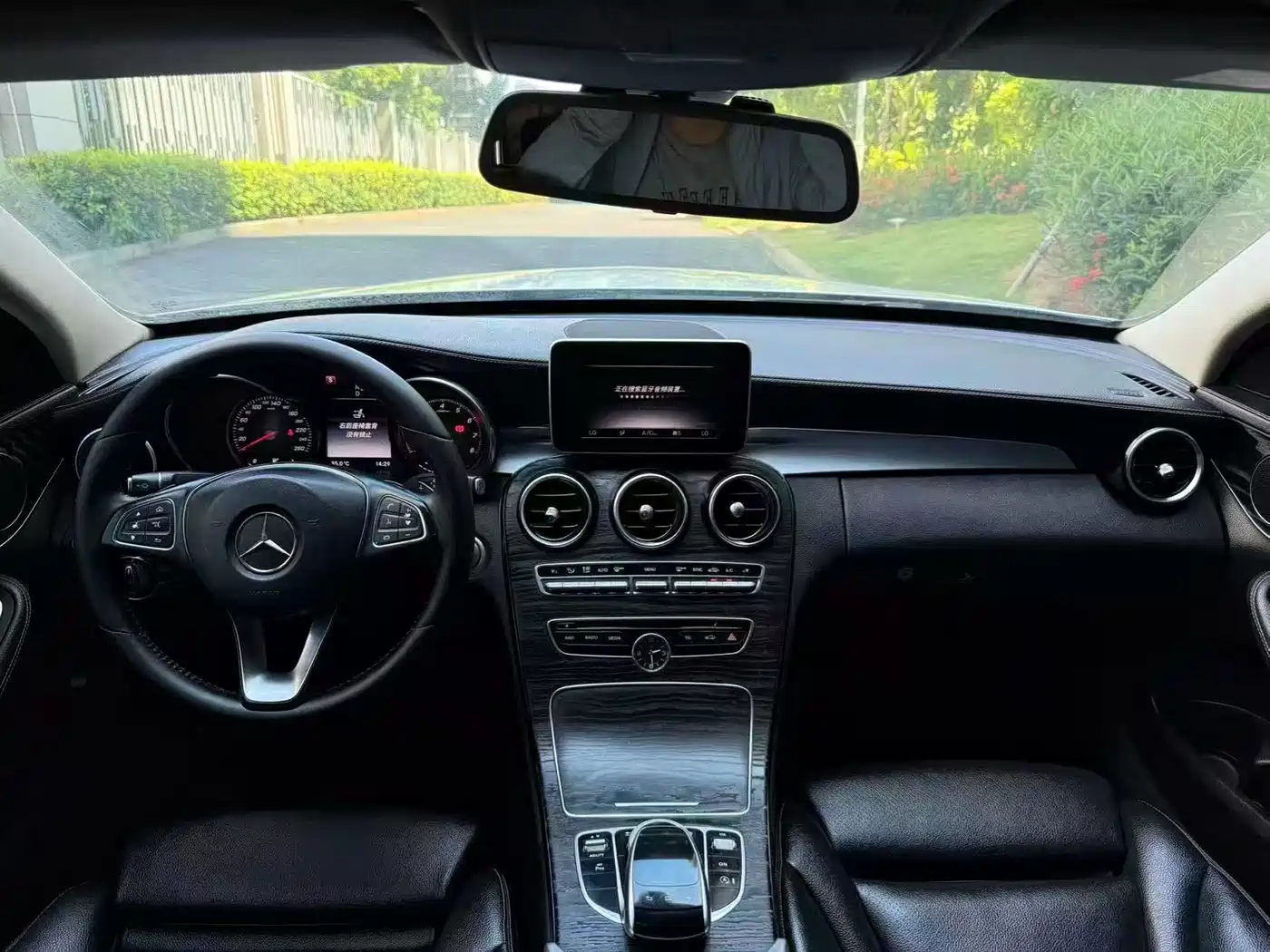 Mercedes-Benz C-Class 2015 C 180 L Sport фото 6