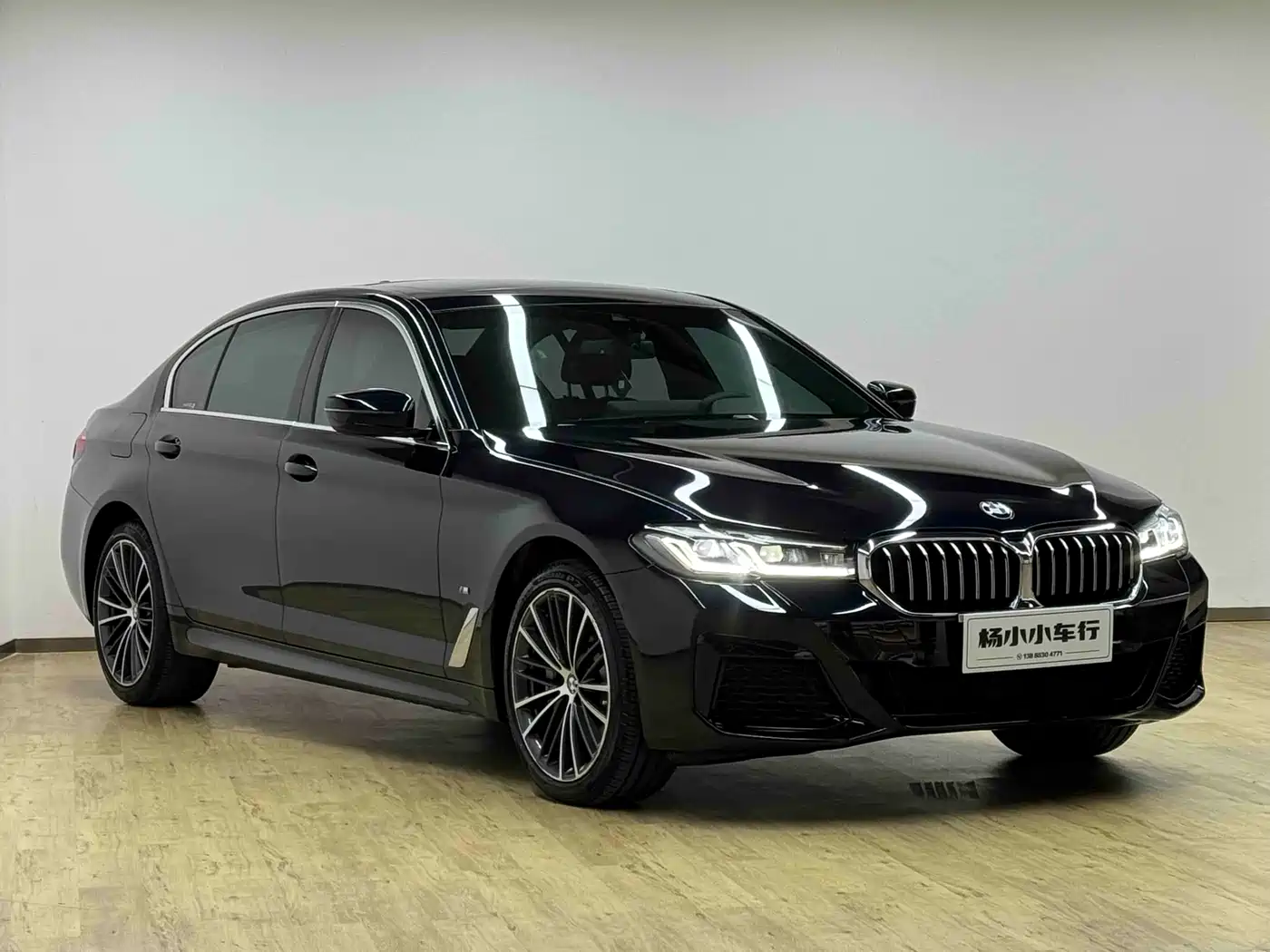 BMW 5 Series 2022 Facelift 530Li Leading M Sport Package фото 2