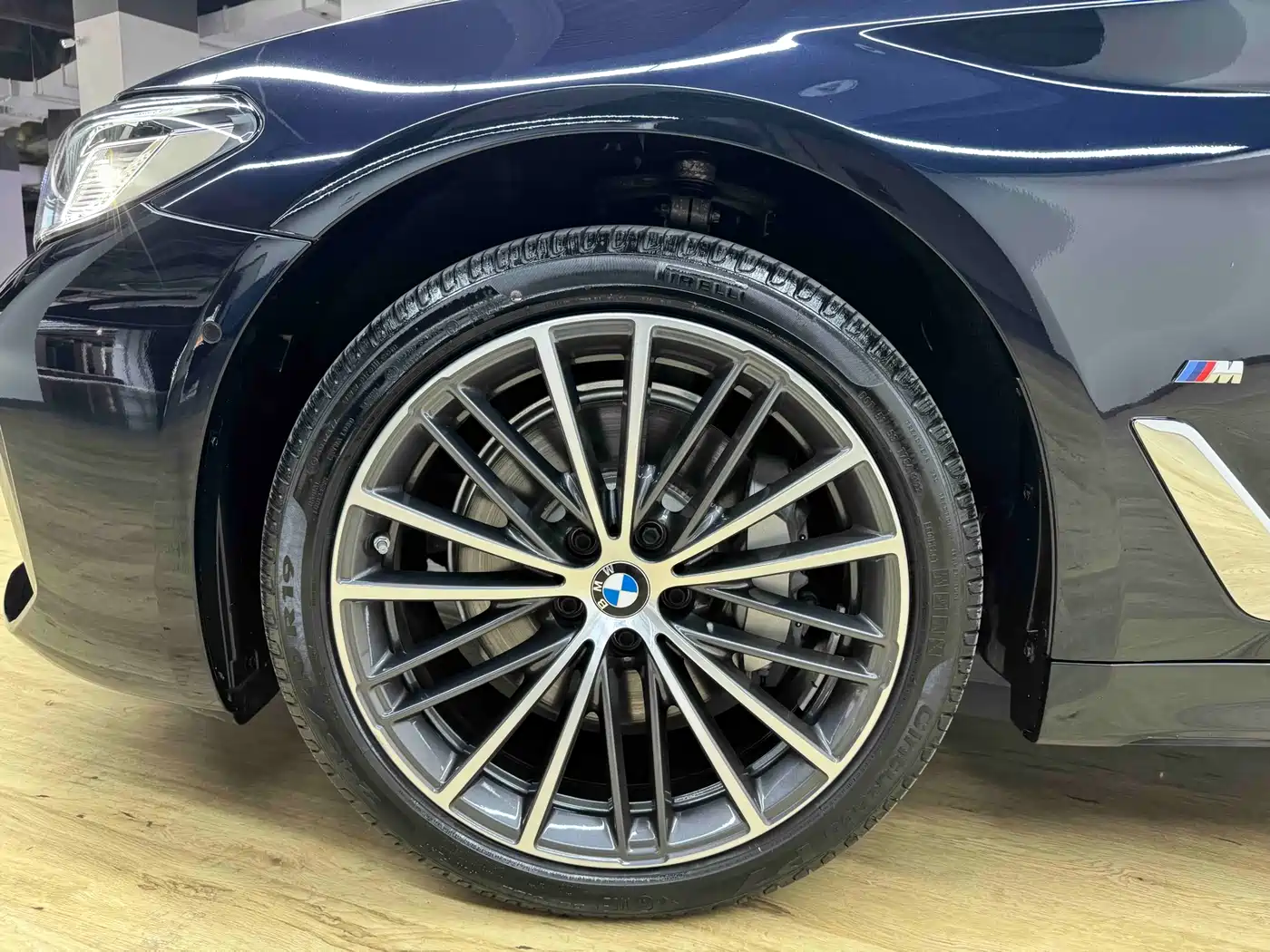 BMW 5 Series 2022 Facelift 530Li Leading M Sport Package фото 6