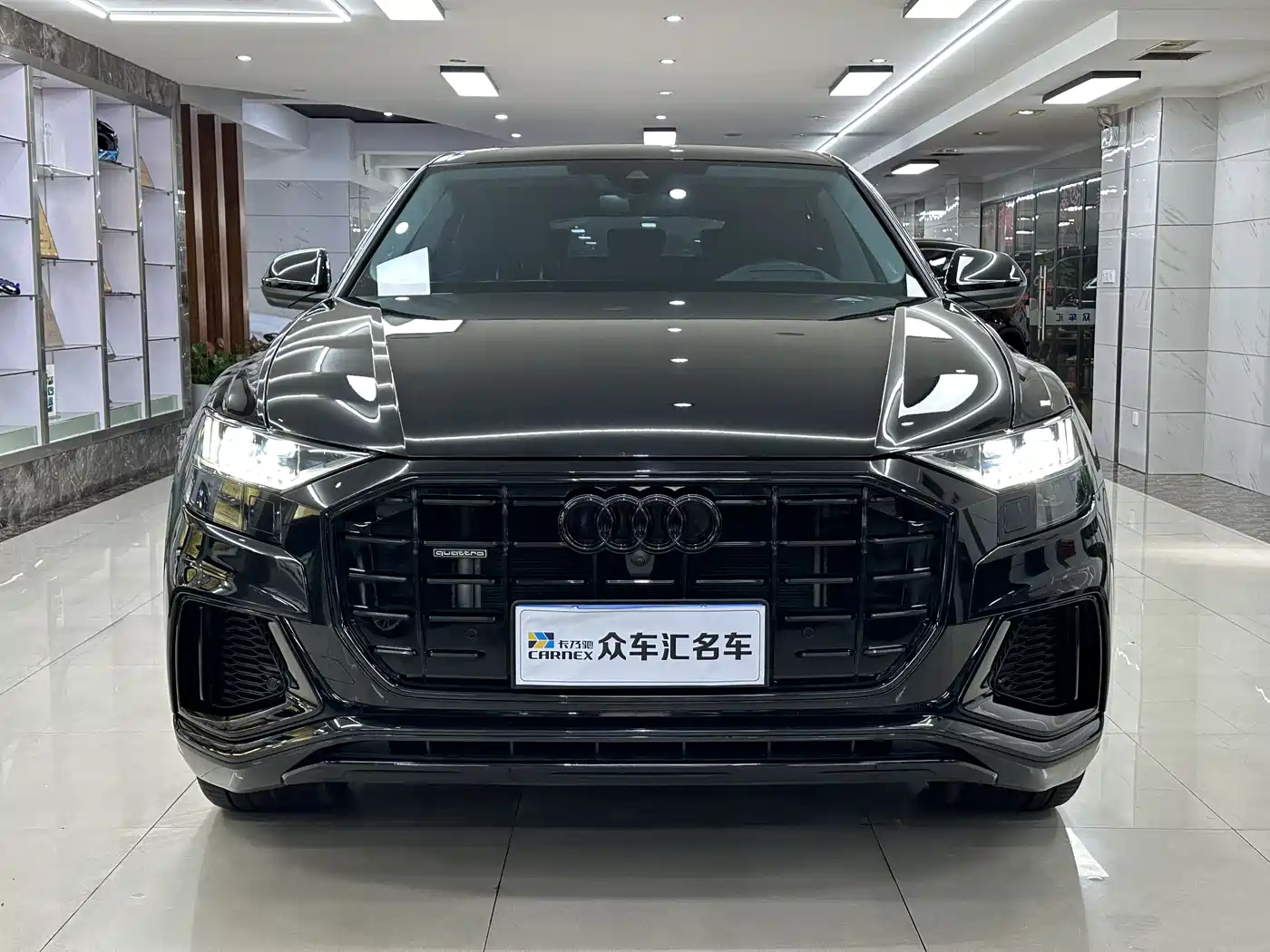 Audi Q8 2022 55 TFSI Luxury Dynamic фото 2